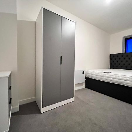 Affordable Apartments In Manchester City Centre Close To Trafford Exteriör bild